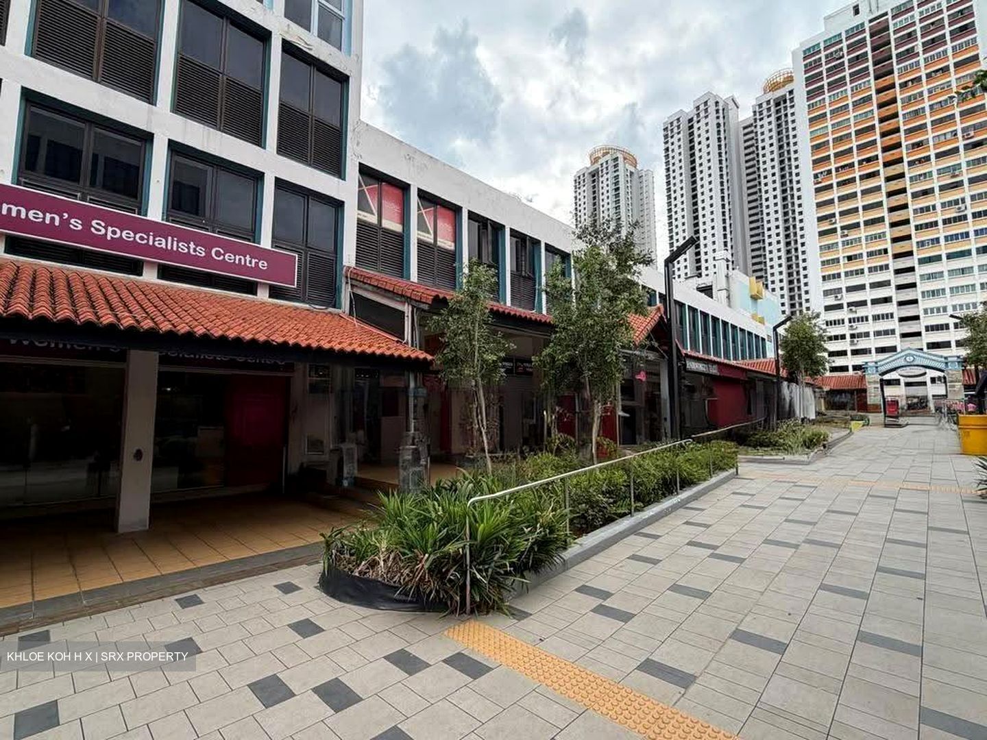 Toa Payoh Central (D12), Shop House #615046421